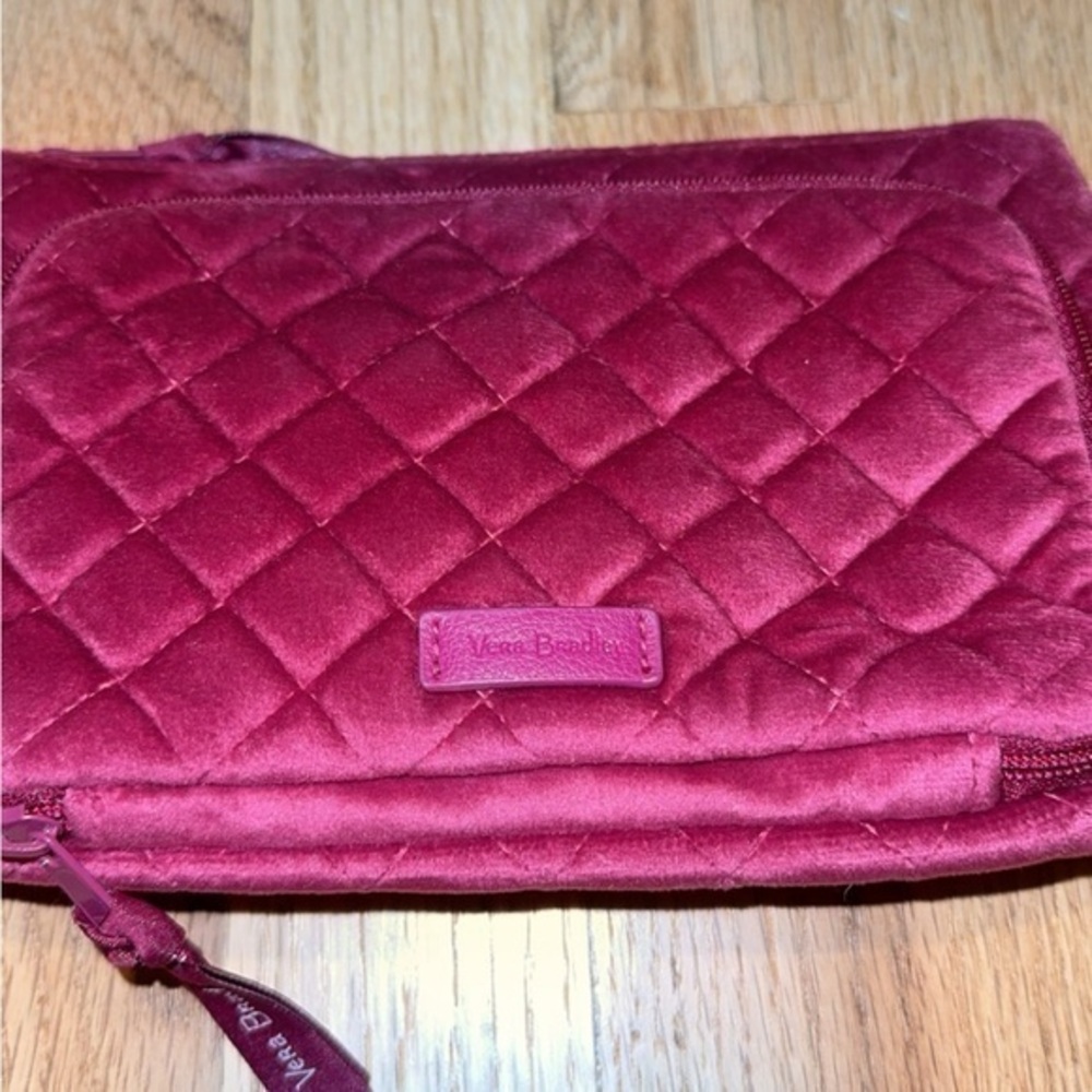 Vera‎ Bradley Velvet Velour Burgundy Wine Quilted Makeup Bag Organizer - Picture 3 of 6
